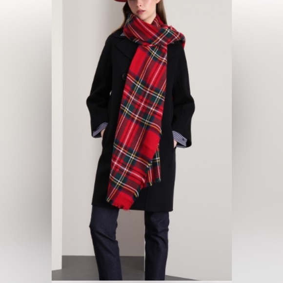 SOLD! on eBay Max&Co MaxMara Accessories Label-cut Red Plaid Scarf.Size: OS. - Picture 3 of 14